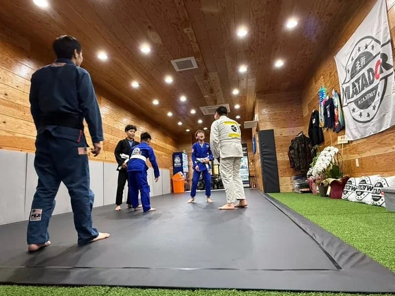 キッズクラスのマット練習